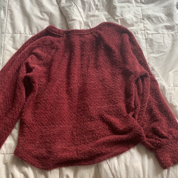 Red Hollister cardigan - Picture 3 of 3